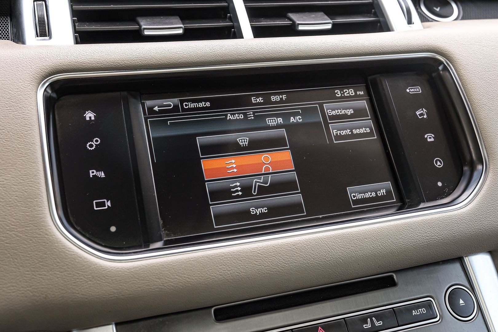 2016 Land Rover Range Rover Sport SE photo 39