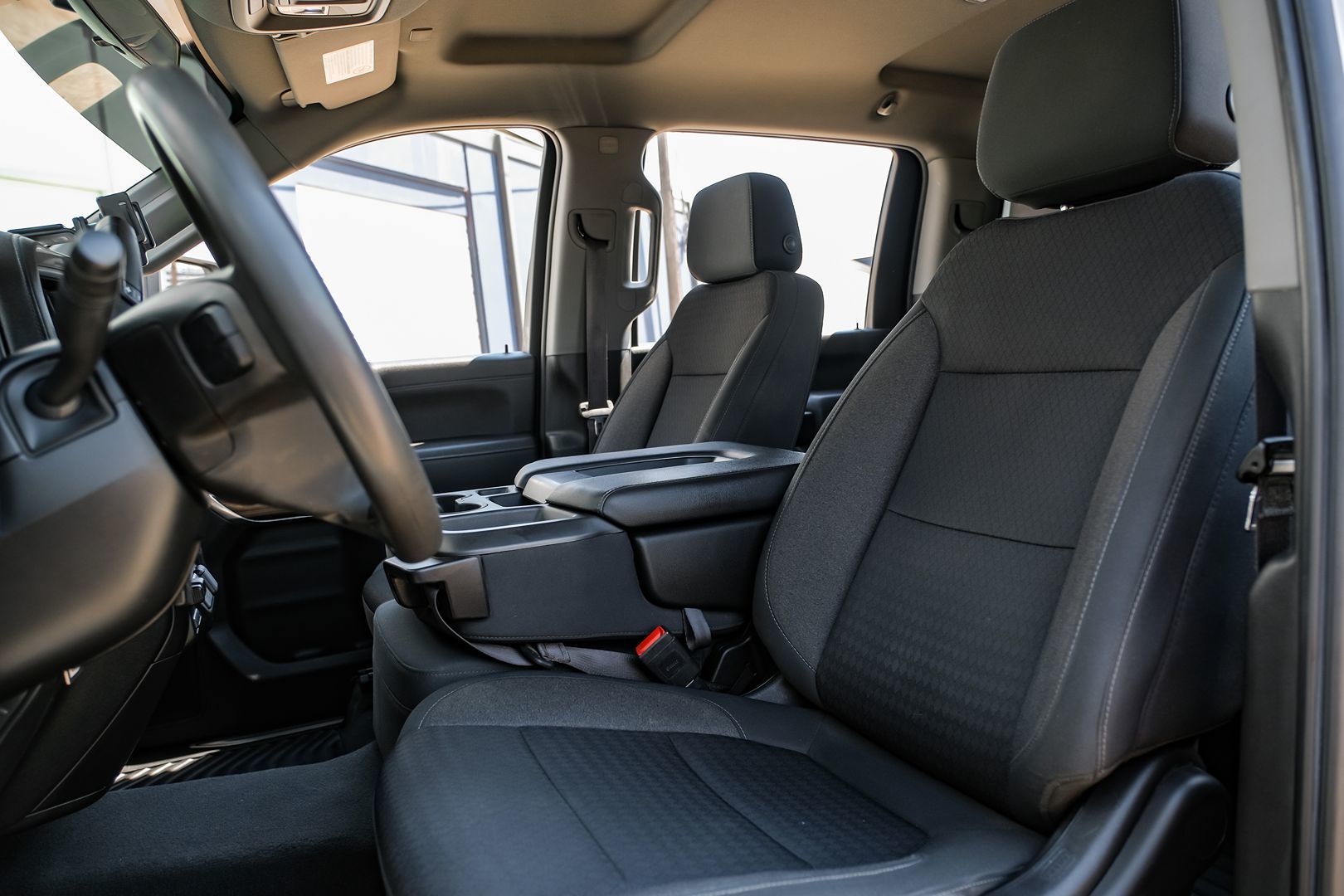 2020 Chevrolet Silverado 2500HD LT photo 3