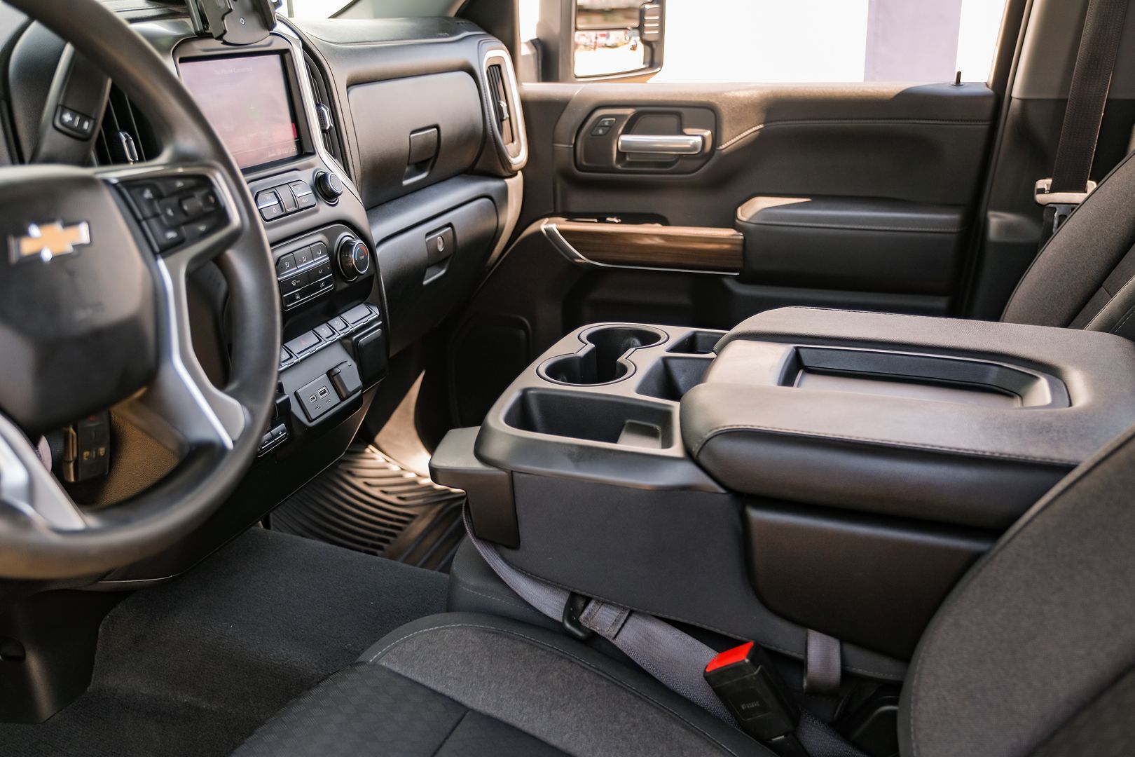 2020 Chevrolet Silverado 2500HD LT photo 19