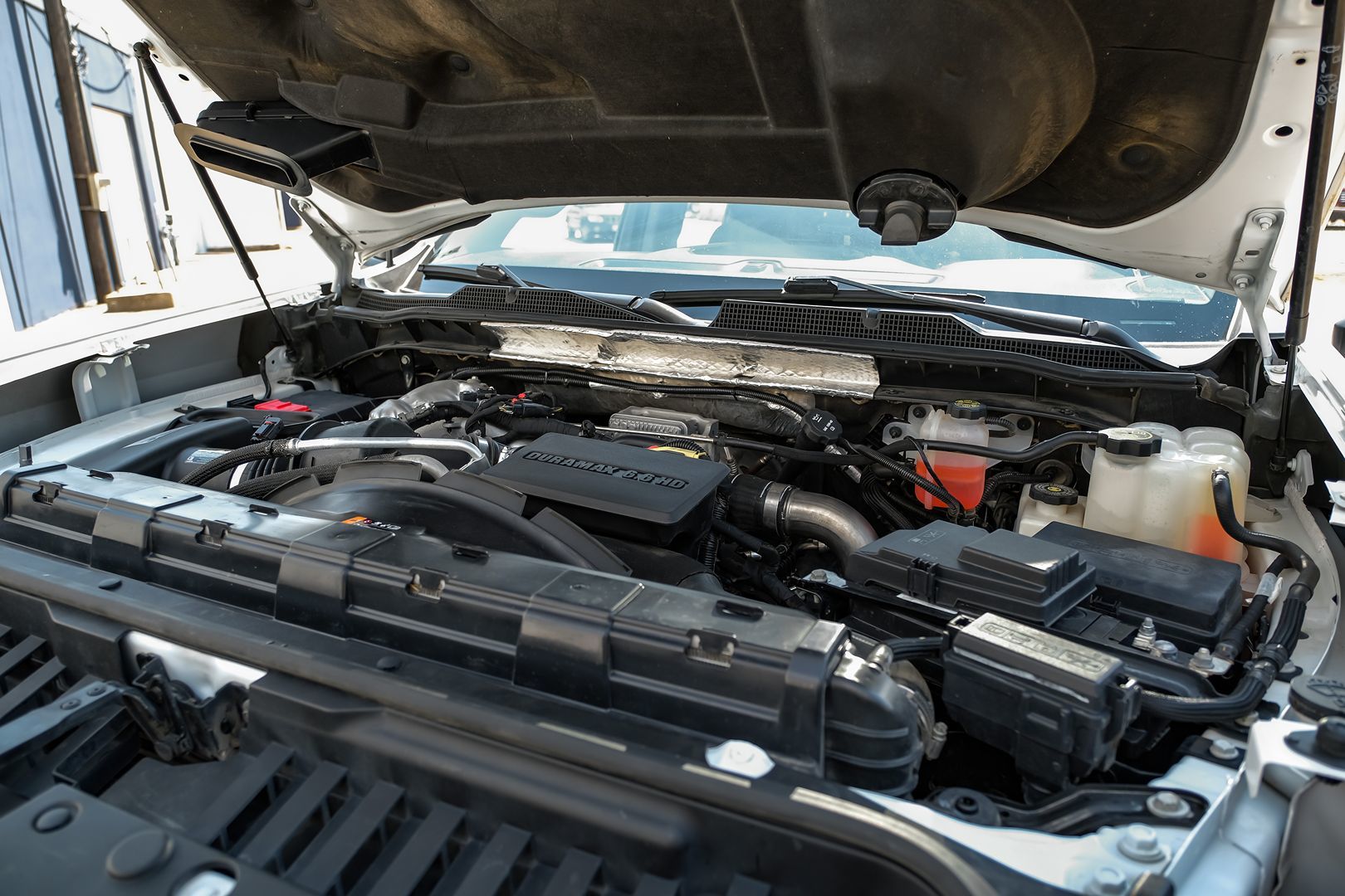 2020 Chevrolet Silverado 2500HD LT photo 39