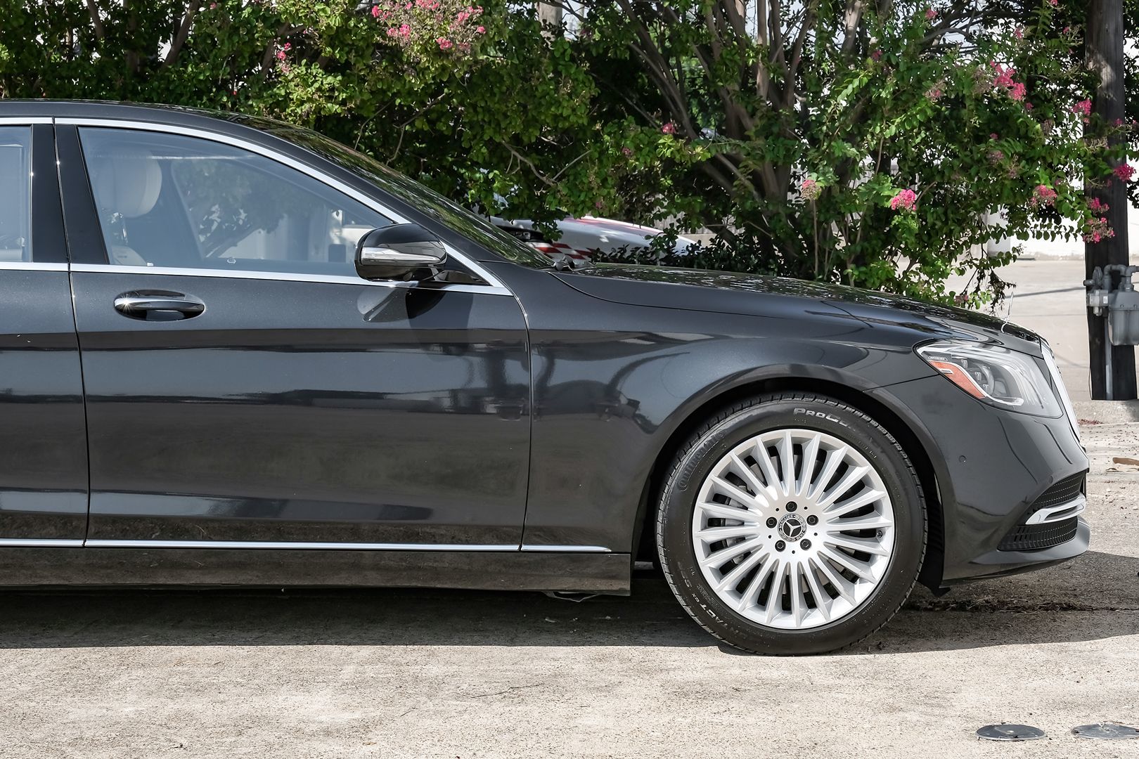 2018 Mercedes Benz S 560 photo 7
