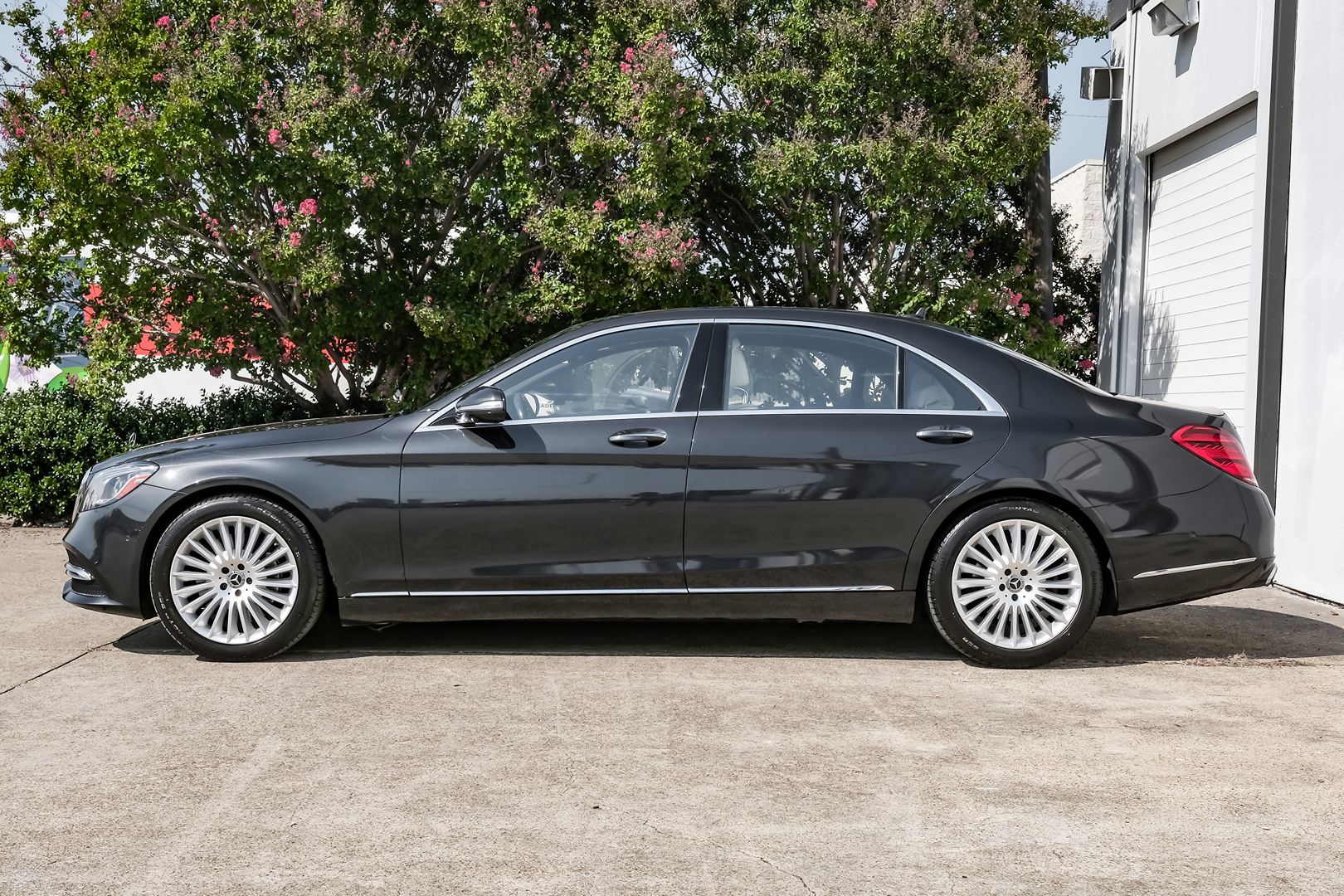 2018 Mercedes Benz S 560 photo 11
