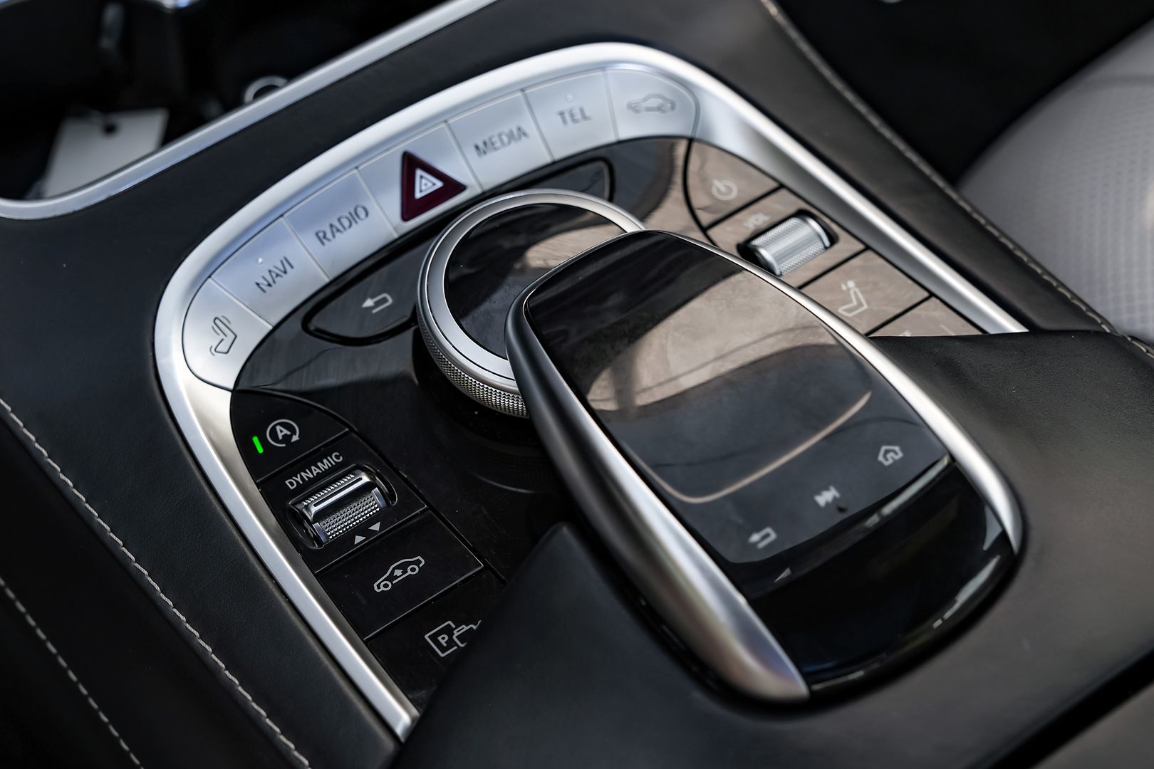 2018 Mercedes Benz S 560 photo 25