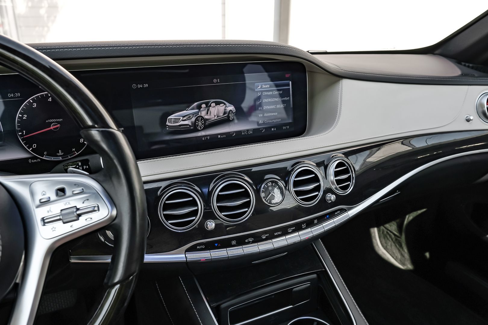 2018 Mercedes Benz S 560 photo 26