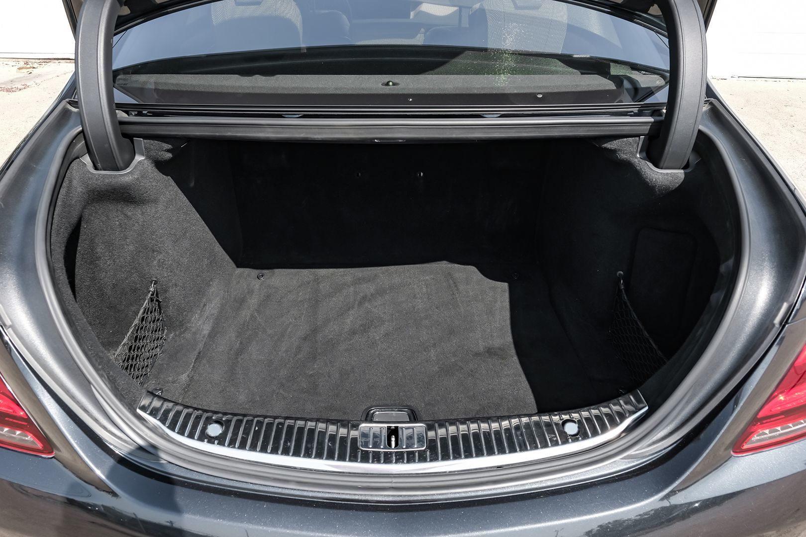 2018 Mercedes Benz S 560 photo 51