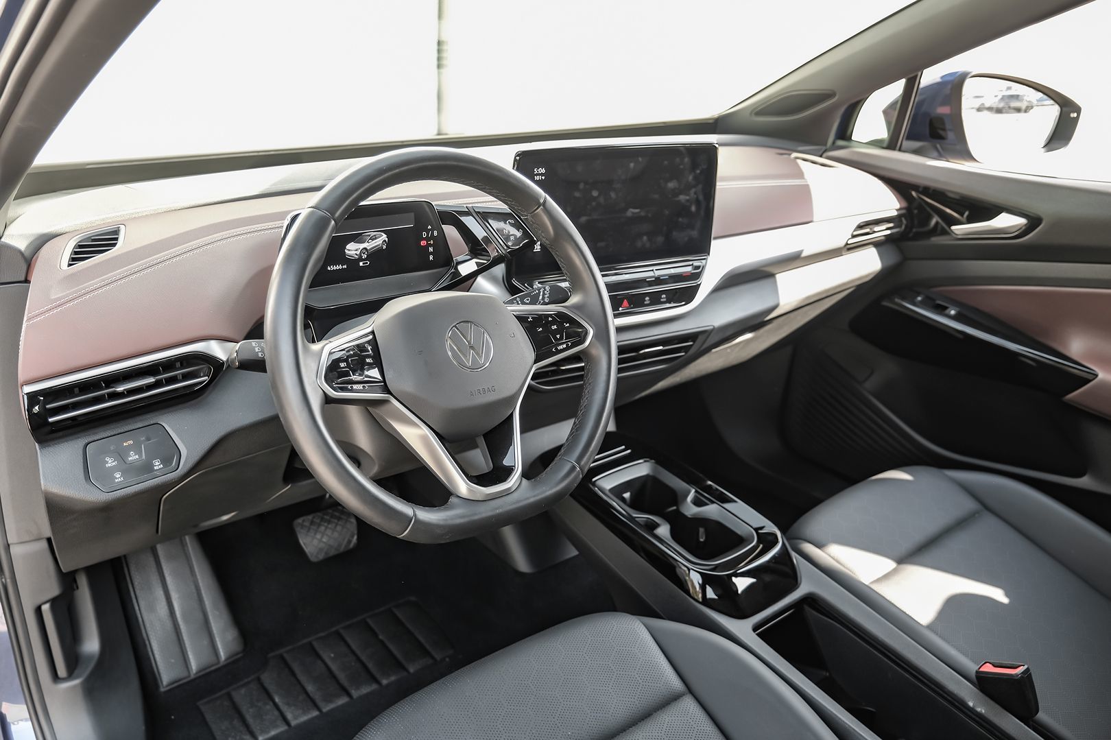 2021 Volkswagen ID.4 Pro S photo 2