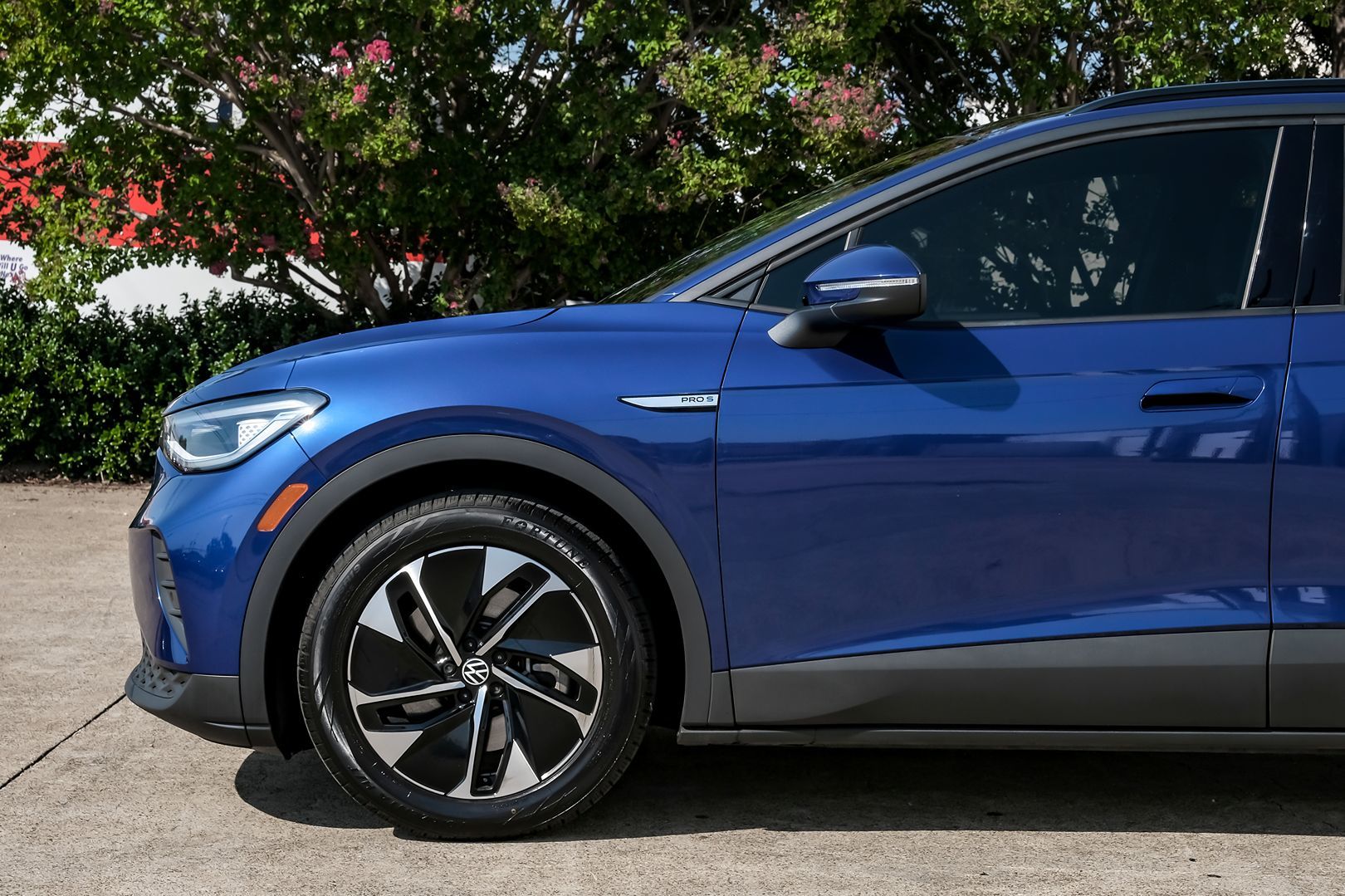 2021 Volkswagen ID.4 Pro S photo 14