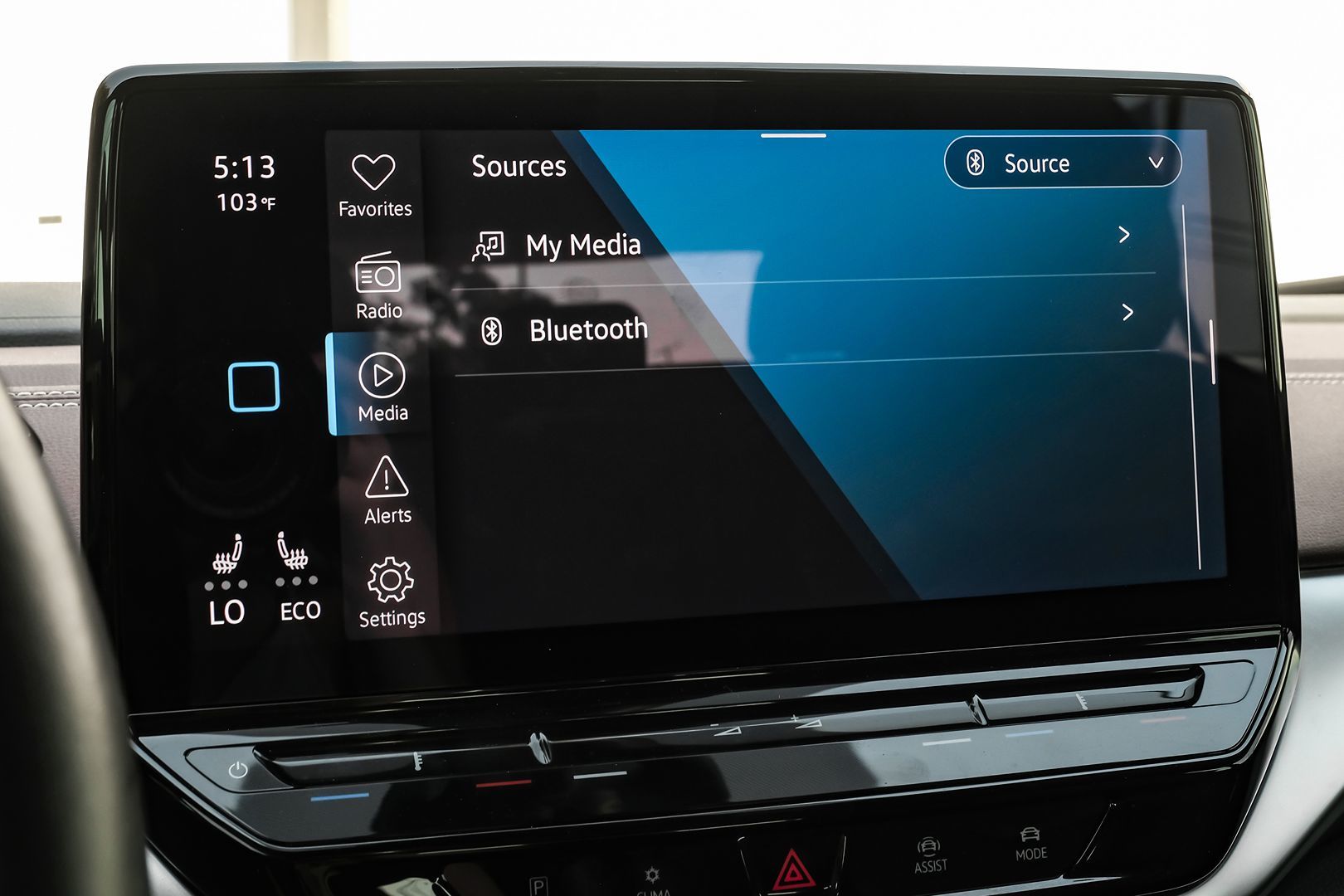 2021 Volkswagen ID.4 Pro S photo 28