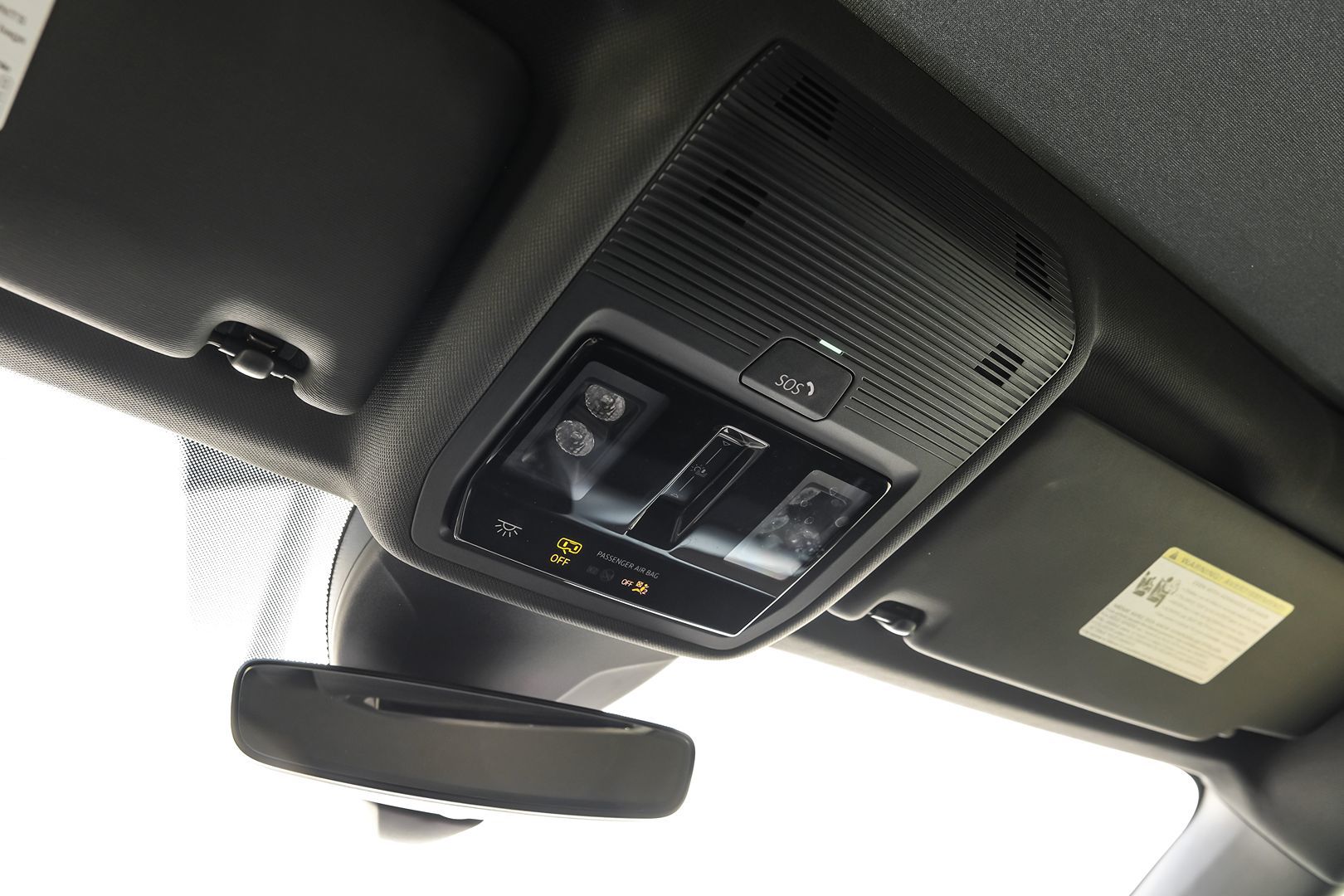 2021 Volkswagen ID.4 Pro S photo 32