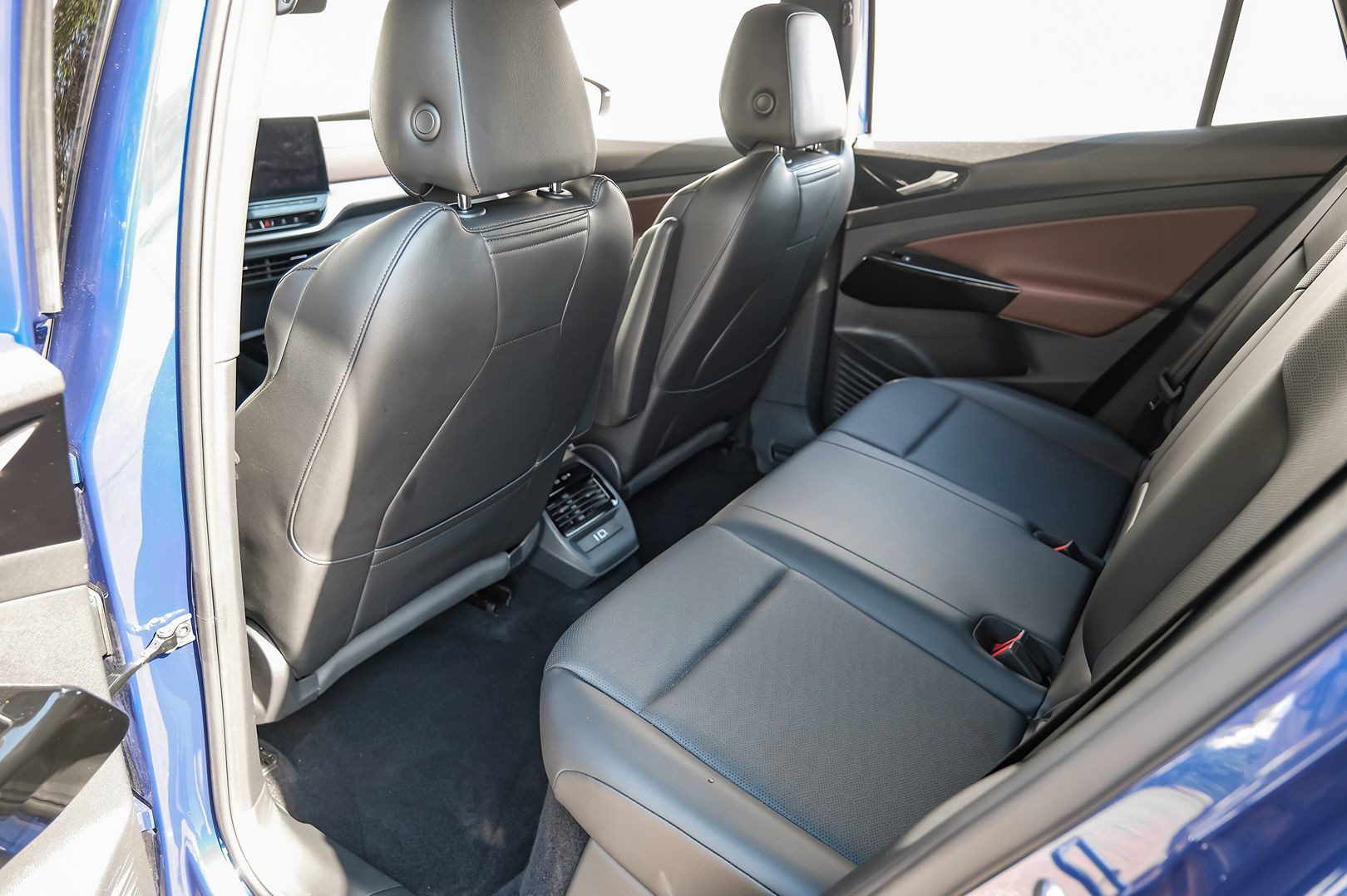 2021 Volkswagen ID.4 Pro S photo 37