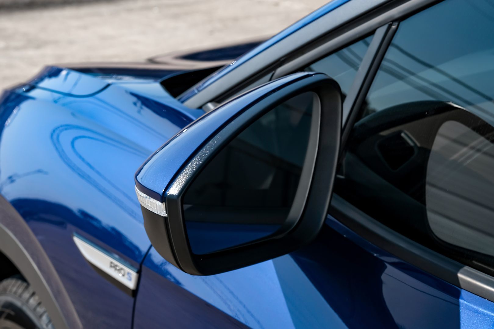 2021 Volkswagen ID.4 Pro S photo 39