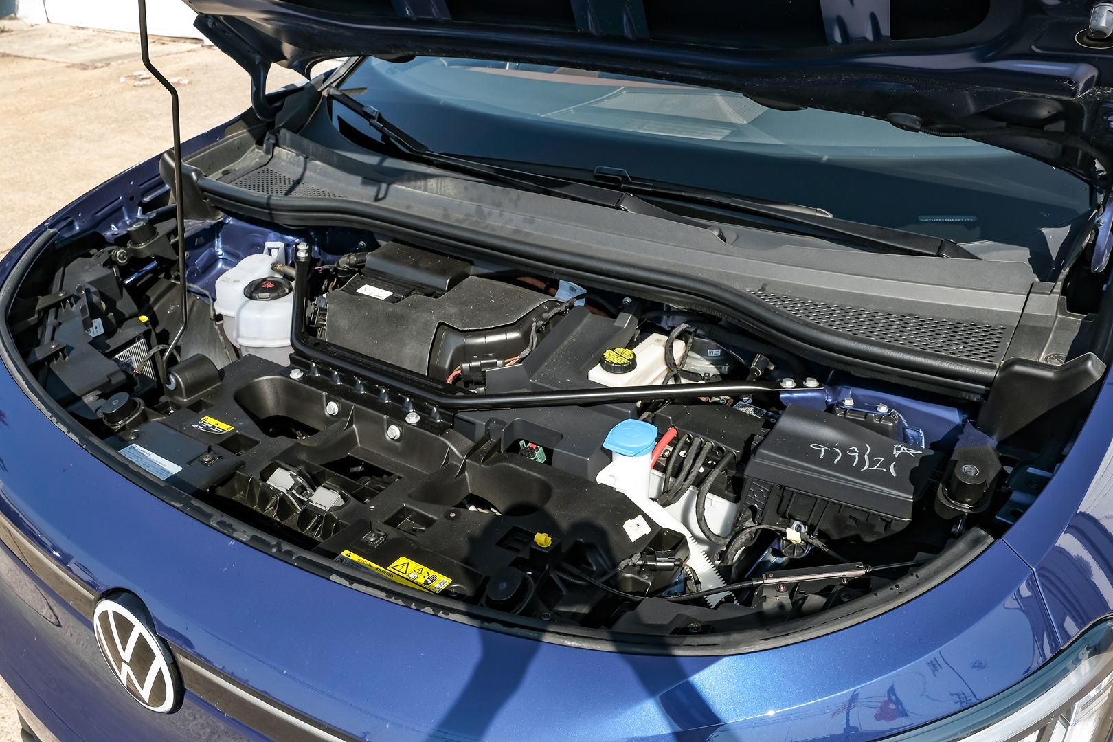 2021 Volkswagen ID.4 Pro S photo 45