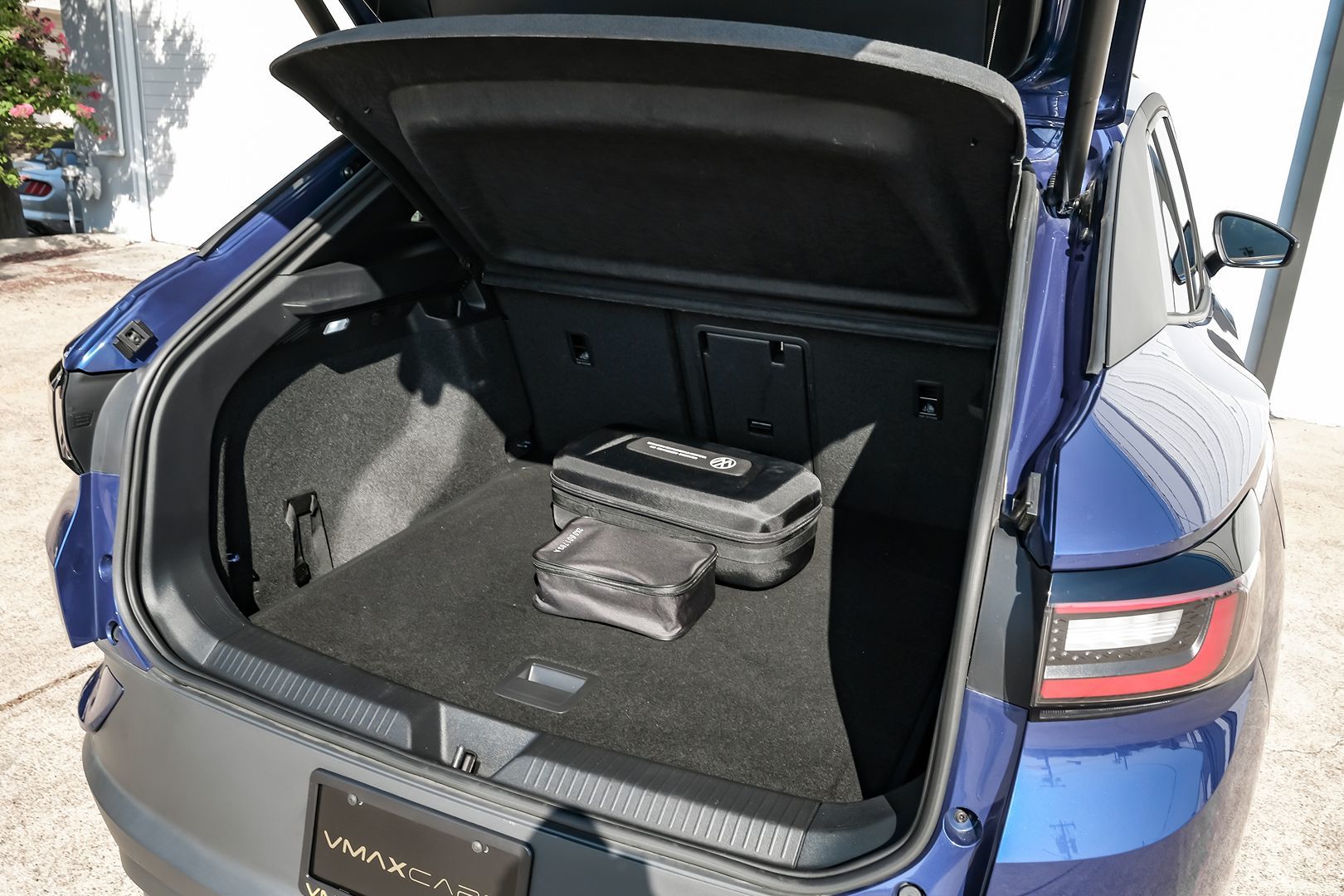 2021 Volkswagen ID.4 Pro S photo 48