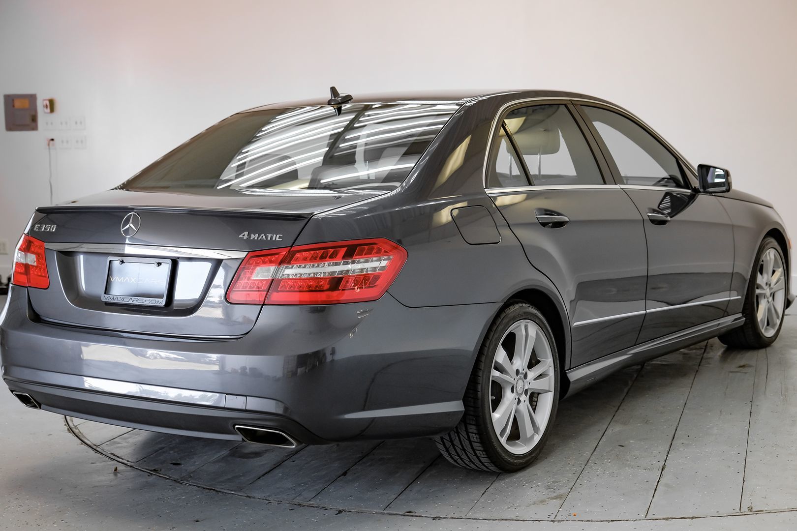 2013 Mercedes Benz E 350 Sport Sedan 4MATIC photo 10