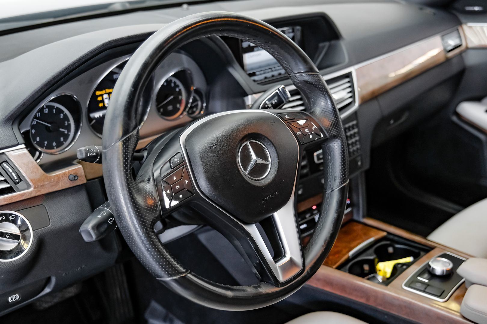 2013 Mercedes Benz E 350 Sport Sedan 4MATIC photo 18
