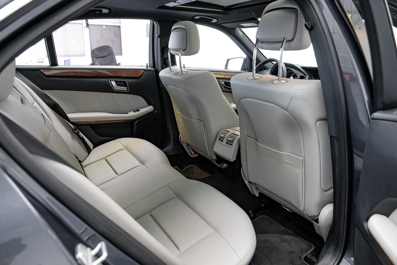 2013 Mercedes Benz E 350 Sport Sedan 4MATIC photo 30