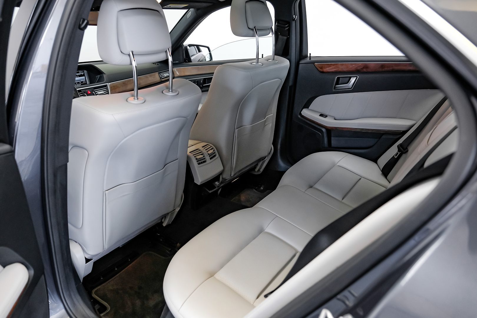 2013 Mercedes Benz E 350 Sport Sedan 4MATIC photo 31