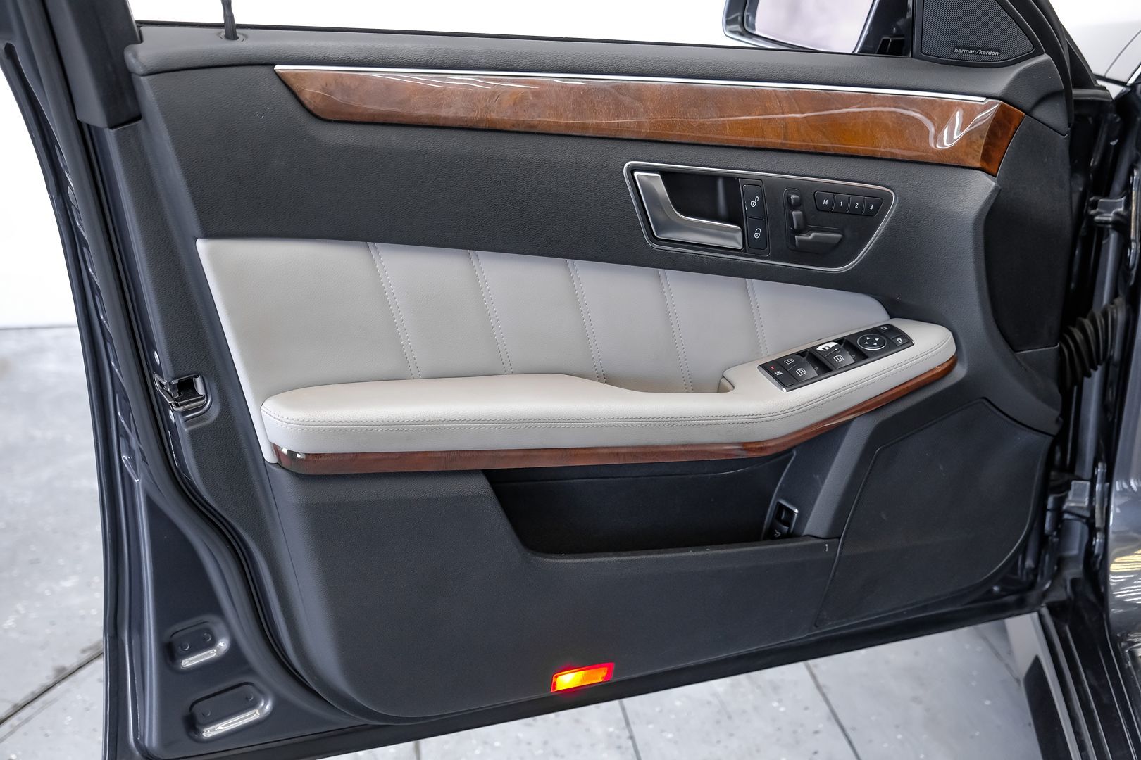 2013 Mercedes Benz E 350 Sport Sedan 4MATIC photo 35