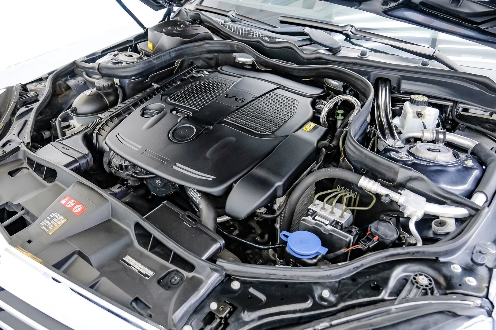 2013 Mercedes Benz E 350 Sport Sedan 4MATIC photo 42
