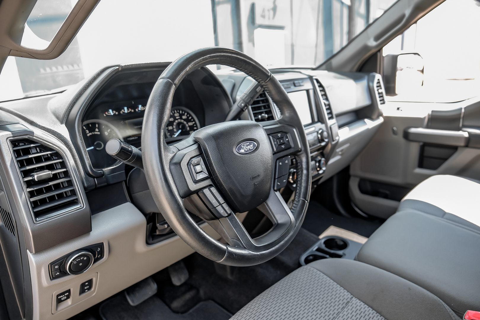 2018 Ford F-150 XLT photo 3