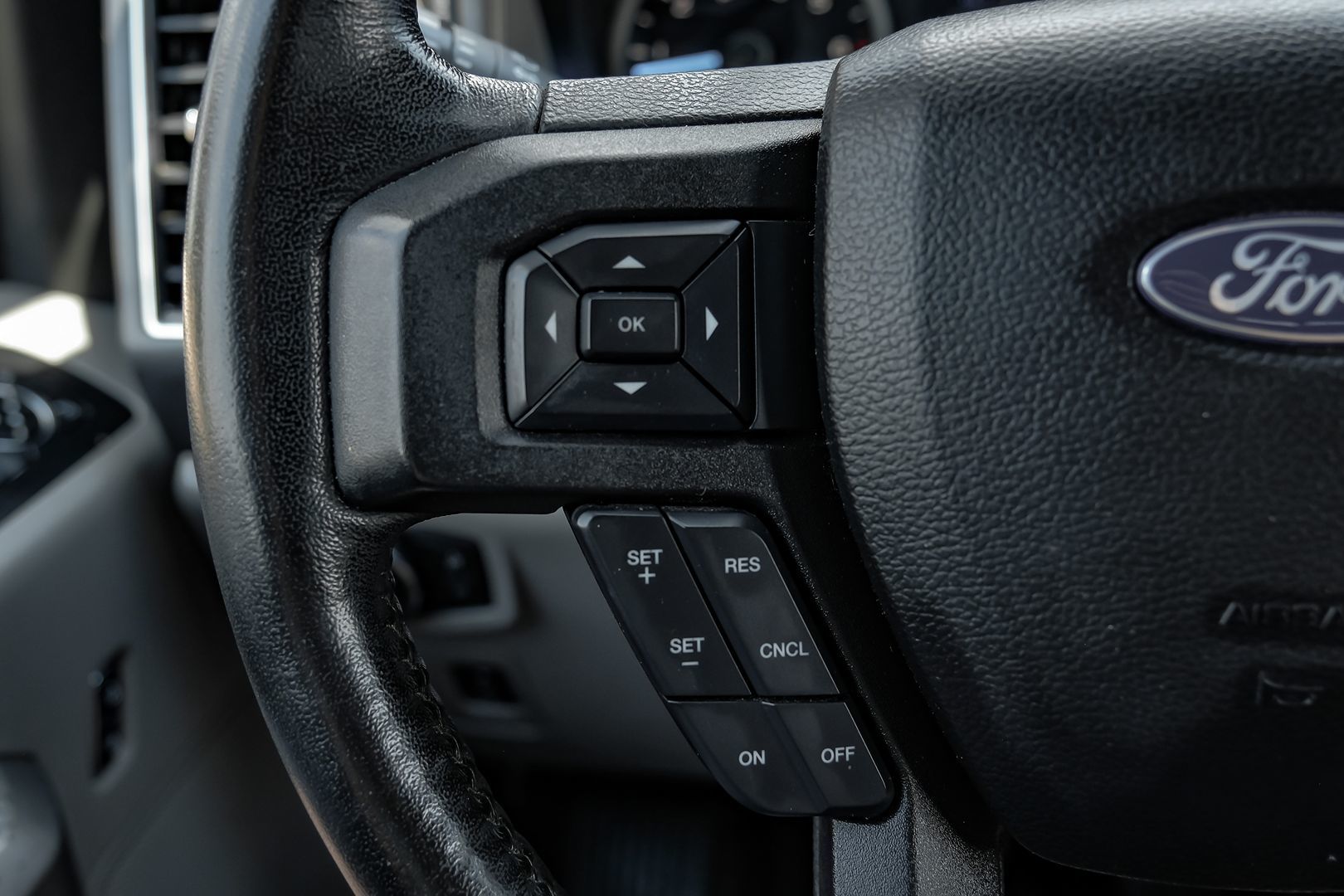 2018 Ford F-150 XLT photo 15