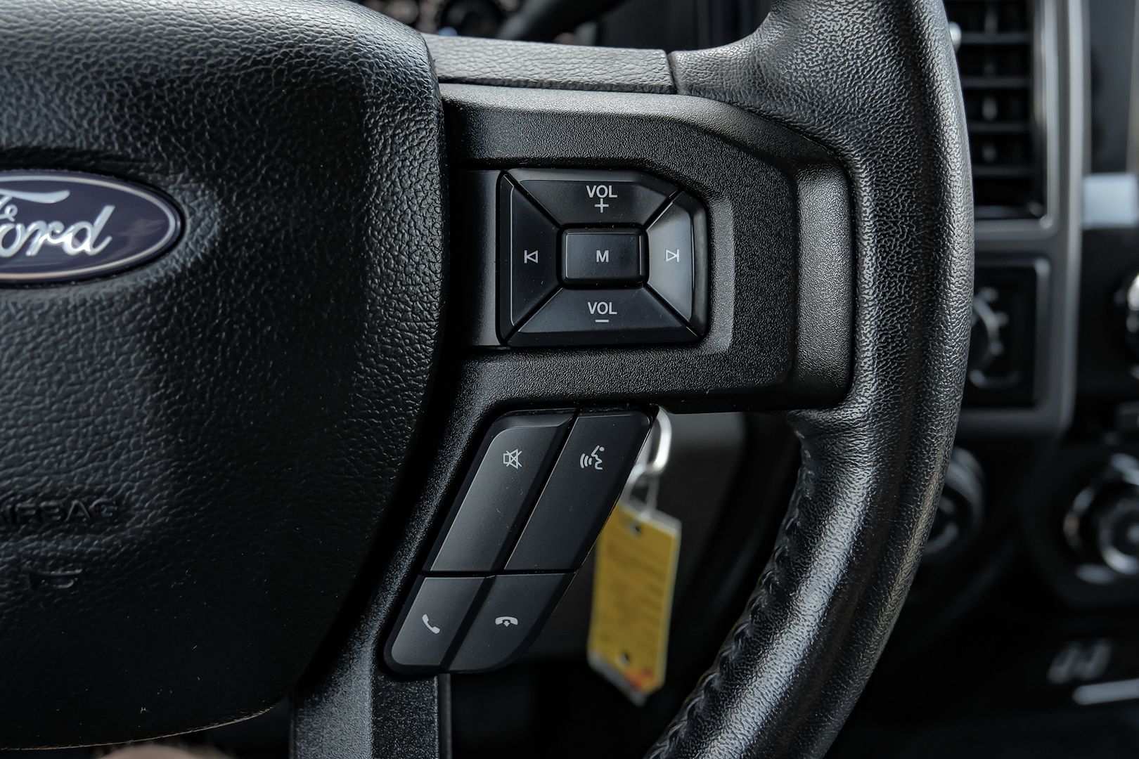 2018 Ford F-150 XLT photo 16