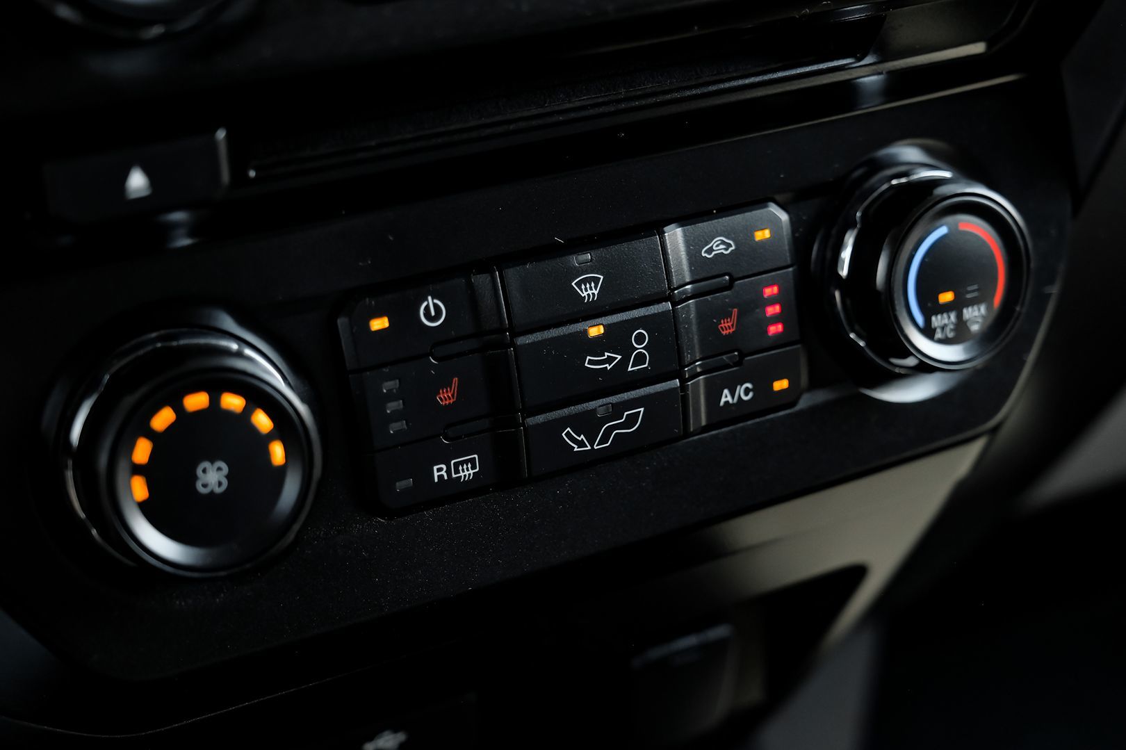 2018 Ford F-150 XLT photo 20