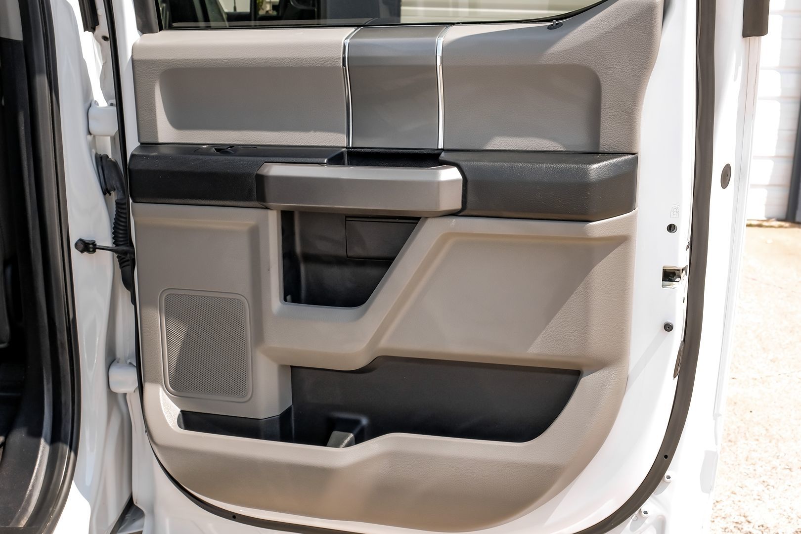 2018 Ford F-150 XLT photo 35