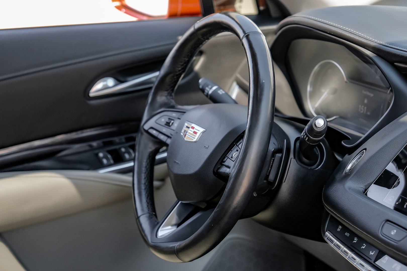 2019 Cadillac XT4 Luxury photo 17