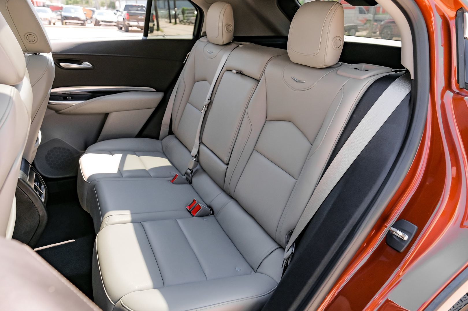 2019 Cadillac XT4 Luxury photo 35
