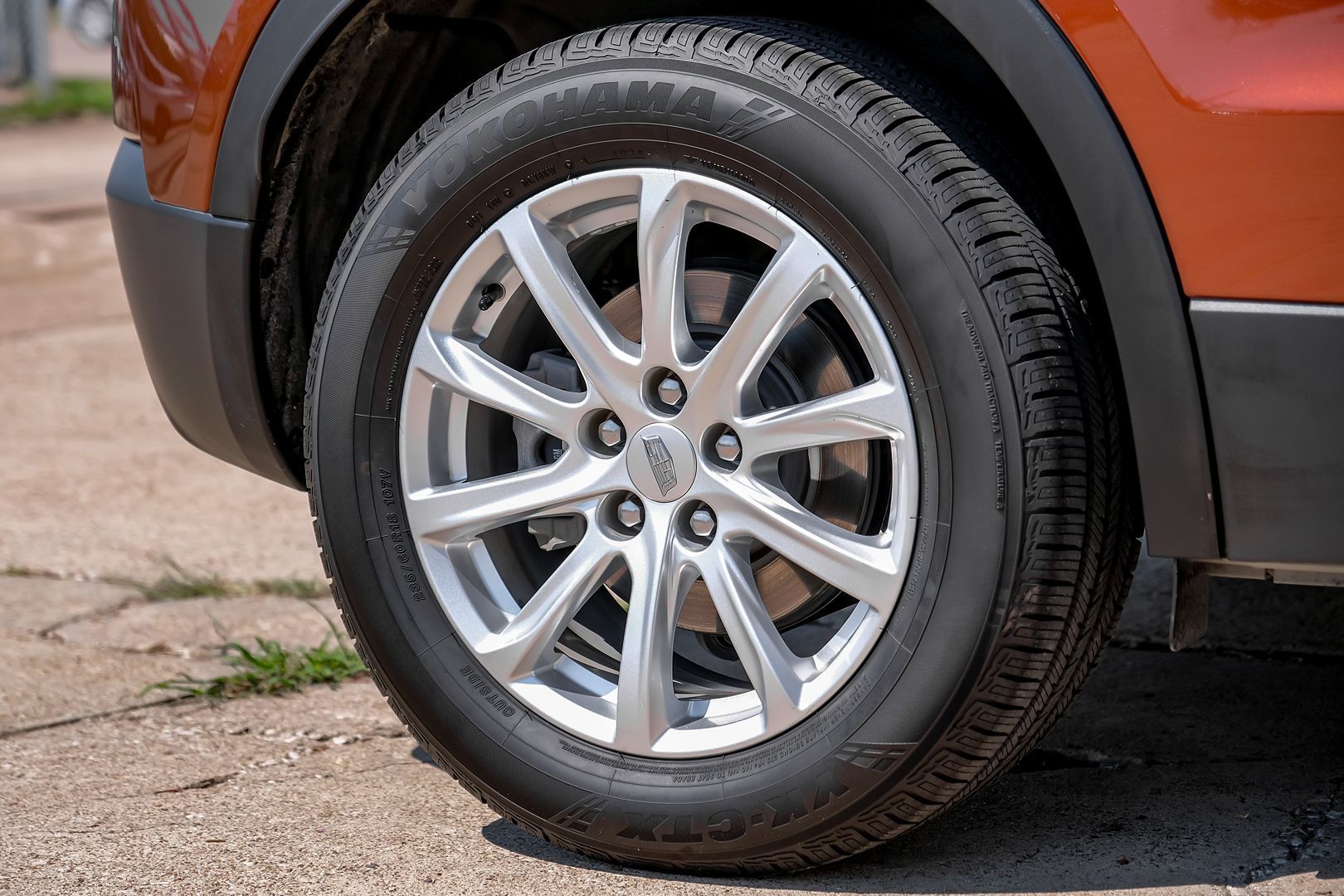 2019 Cadillac XT4 Luxury photo 48