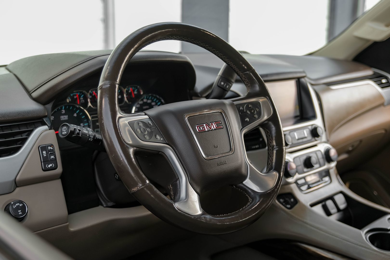 2018 GMC Yukon SLT - Photo 14