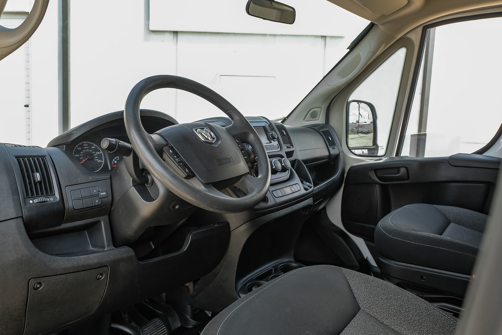 2020 Ram ProMaster 2500 photo 2