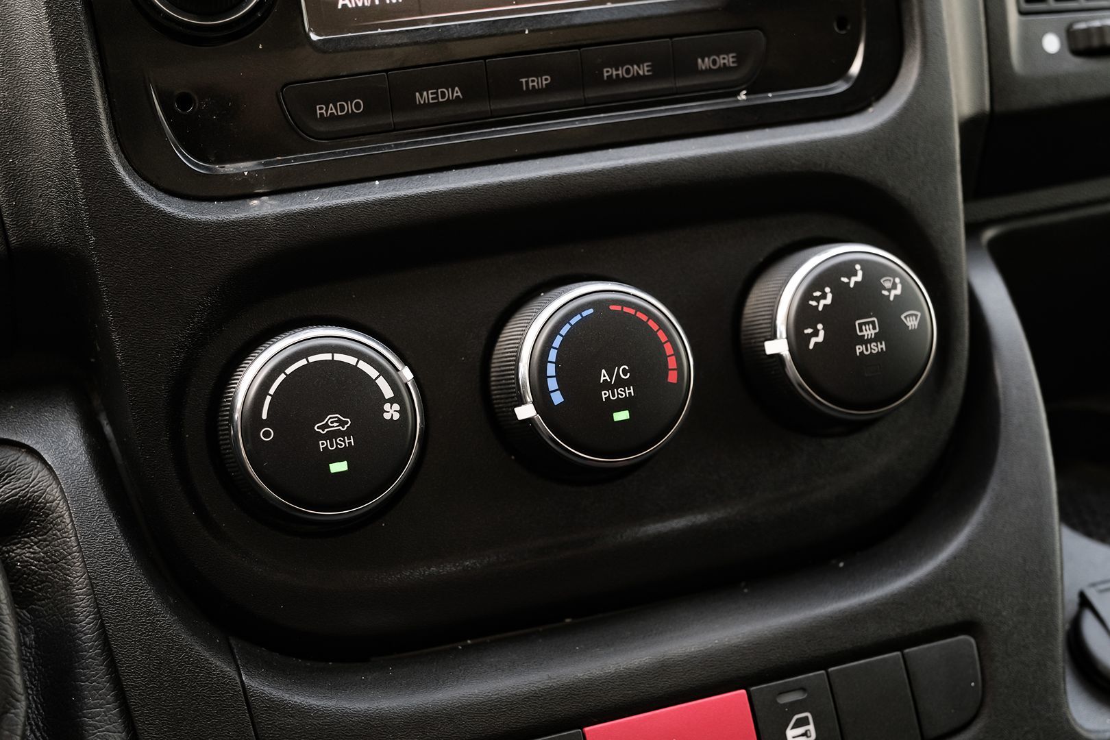 2020 Ram ProMaster 2500 photo 18