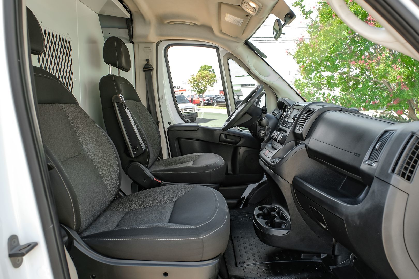 2020 Ram ProMaster 2500 photo 22