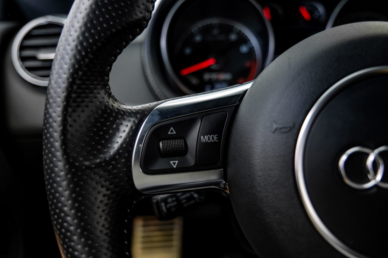 2013 Audi TT RS photo 18