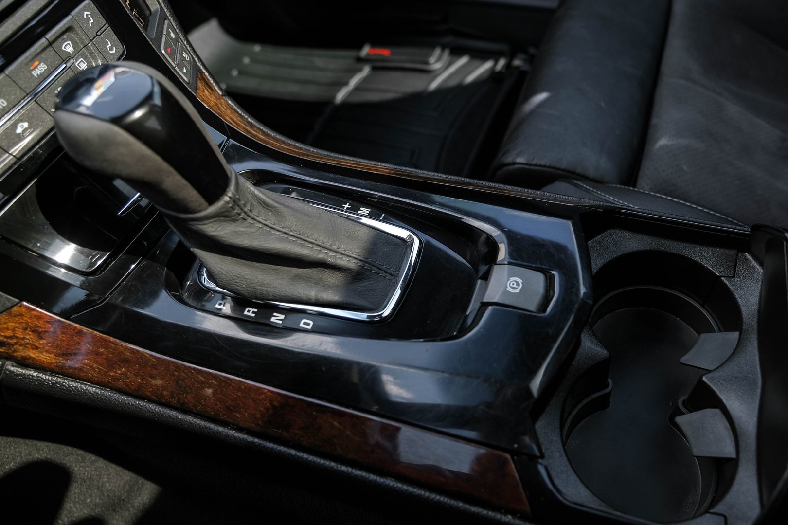 2013 Cadillac CTS V photo 20