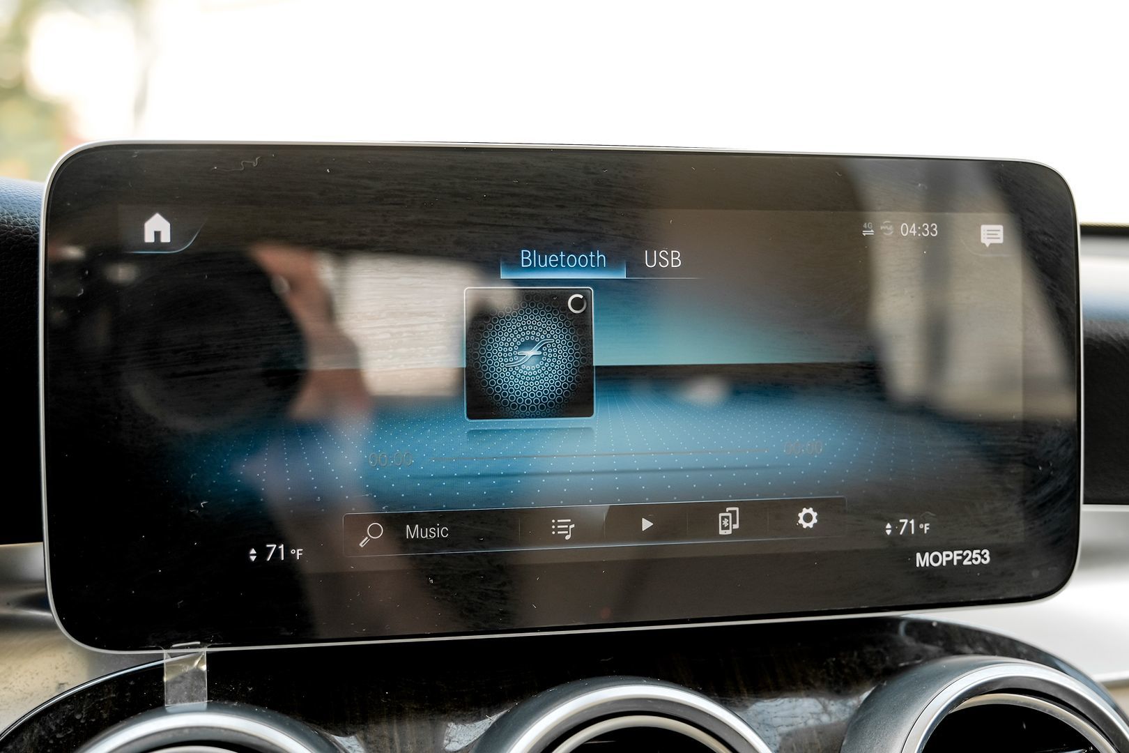 2020 Mercedes Benz GLC 300 photo 22