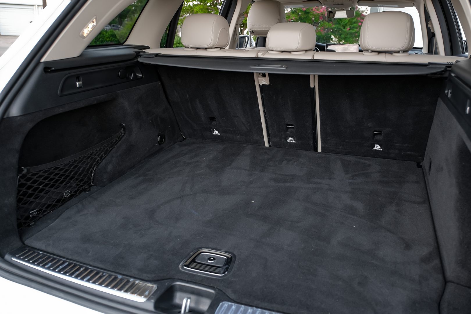 2020 Mercedes Benz GLC 300 photo 45