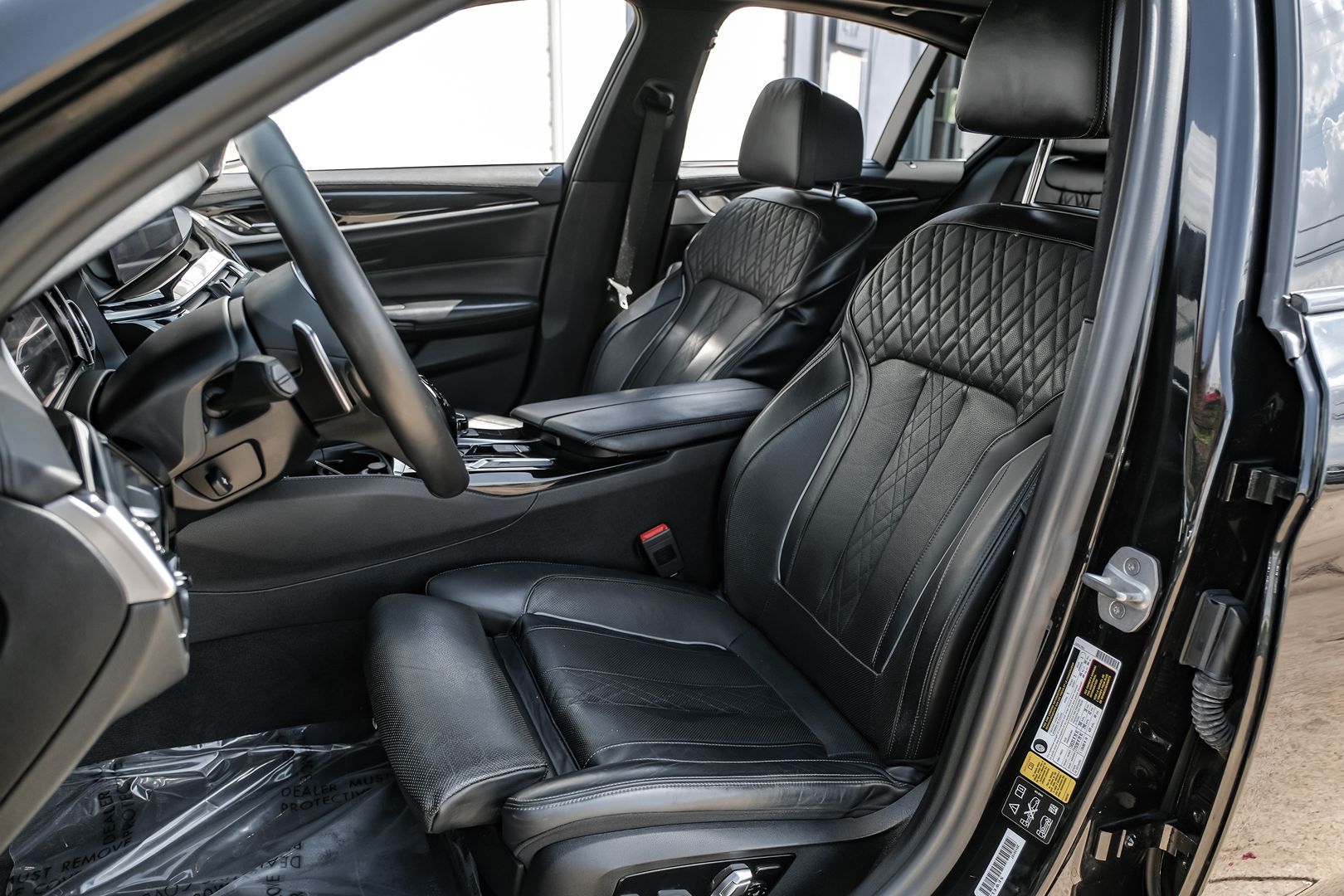 2018 Bmw M550i xDrive Sedan photo 28