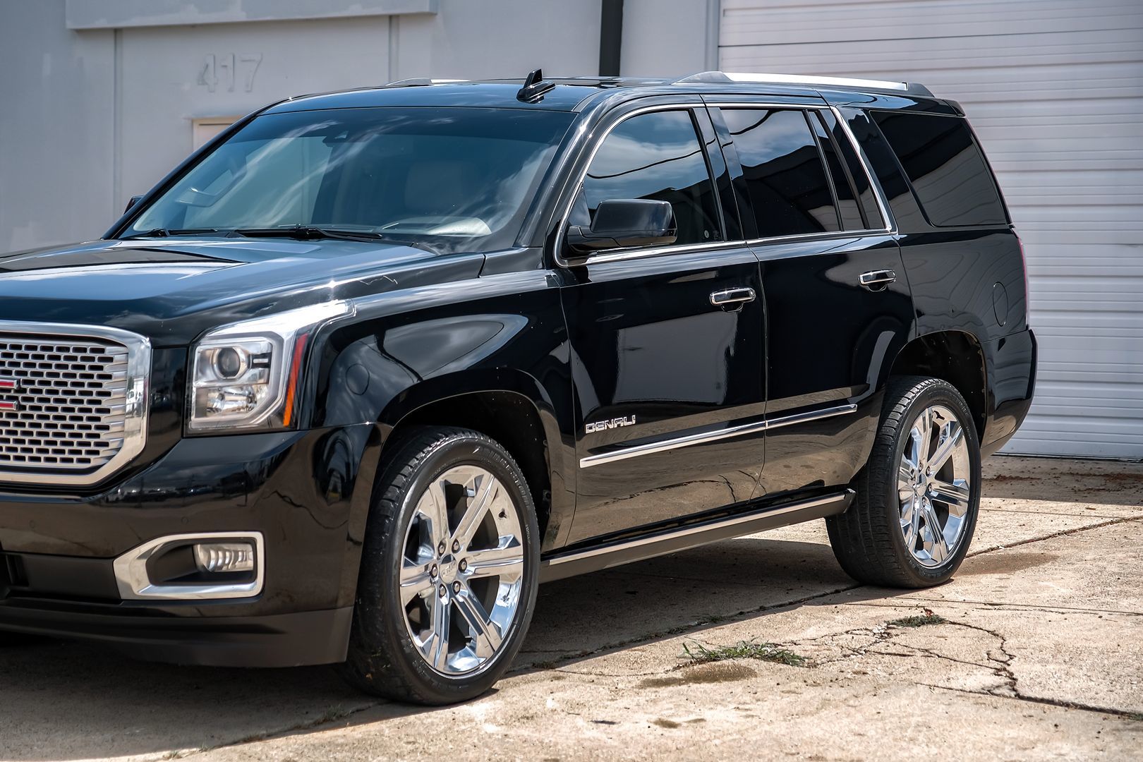 2017 Gmc Yukon Denali photo 6