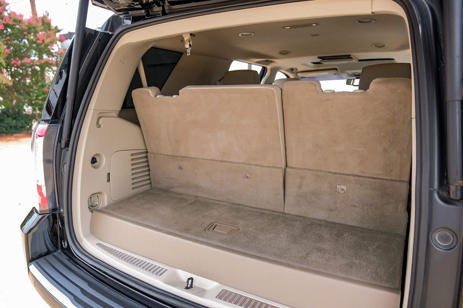 2017 Gmc Yukon Denali photo 48