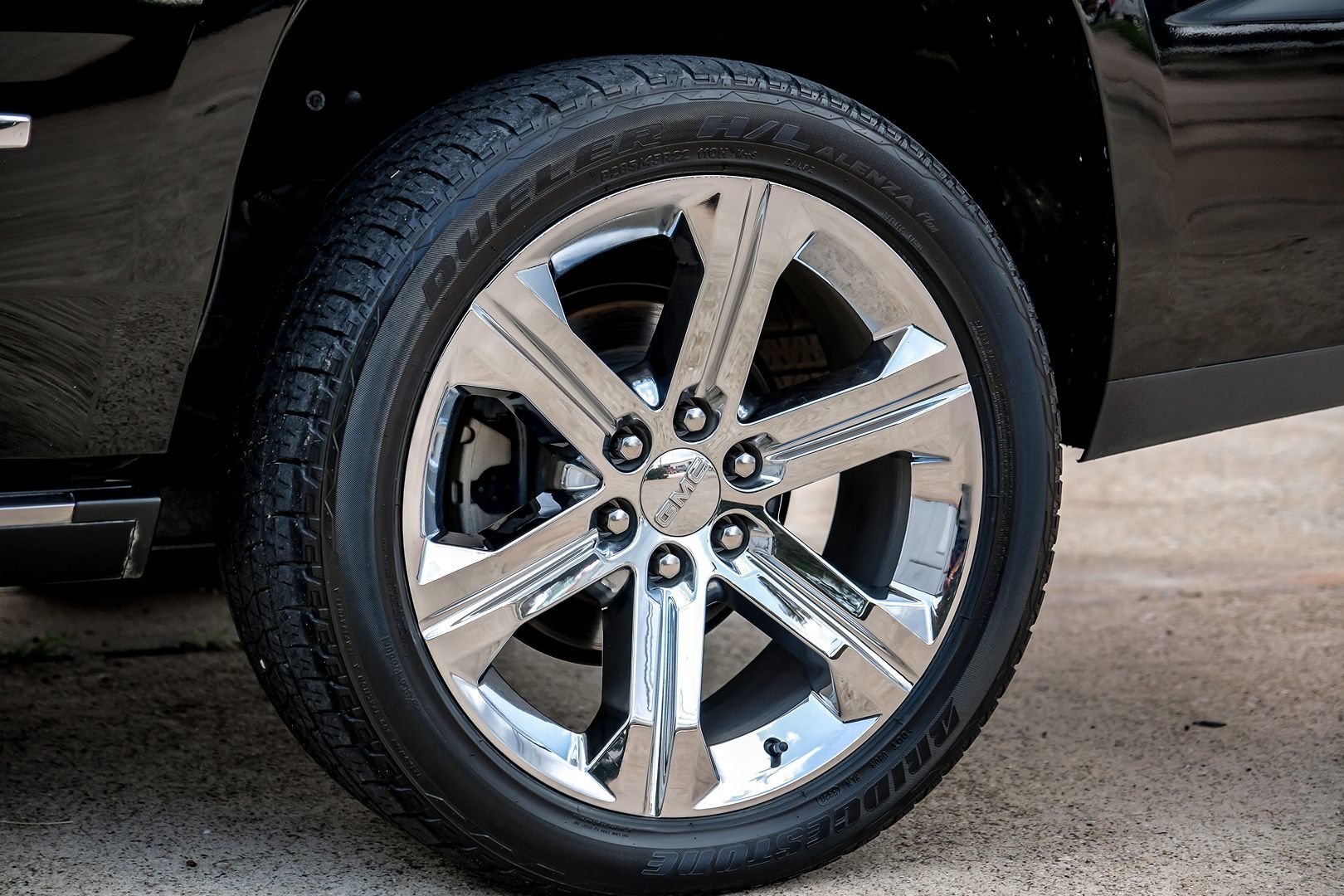 2017 Gmc Yukon Denali photo 53