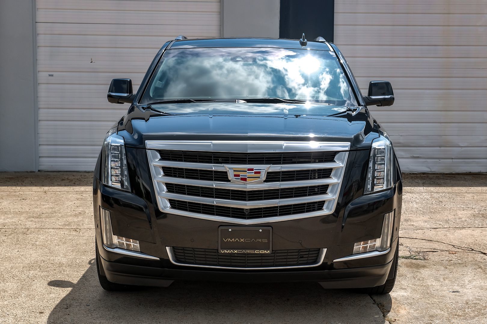 2018 Cadillac Escalade Luxury photo 7