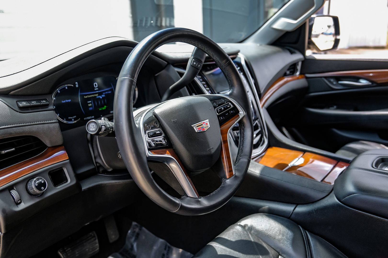 2018 Cadillac Escalade Luxury photo 16