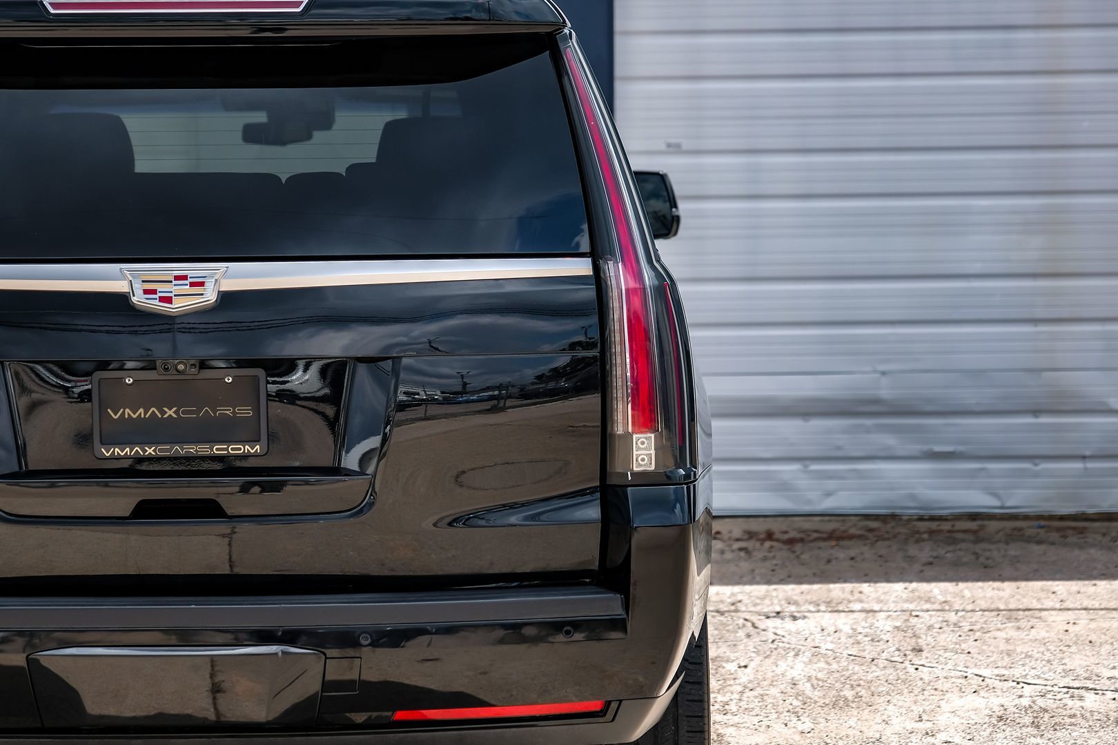 2018 Cadillac Escalade Luxury photo 42