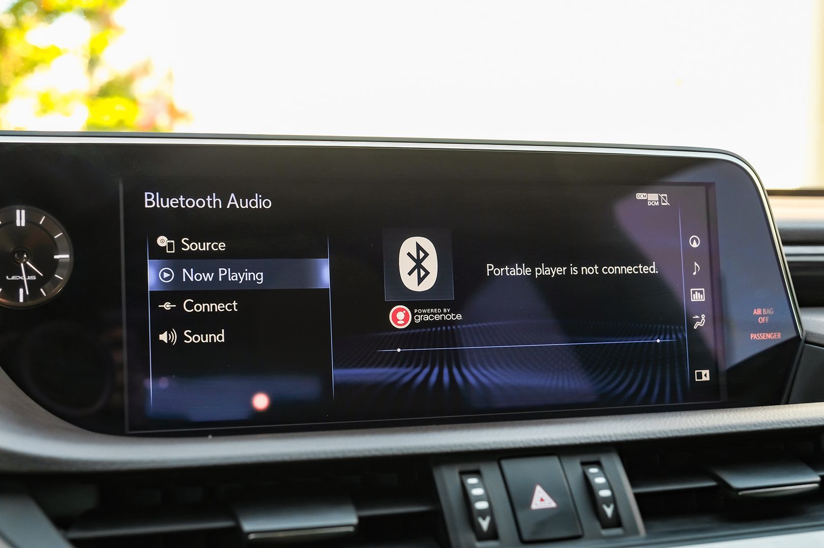 2021 Lexus ES 300h photo 32