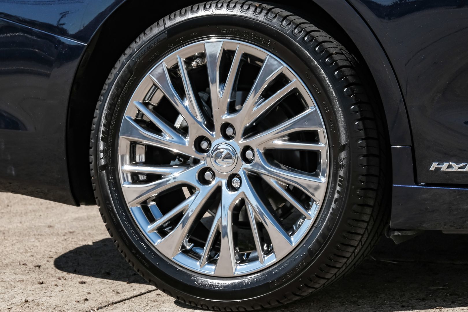 2021 Lexus ES 300h photo 54
