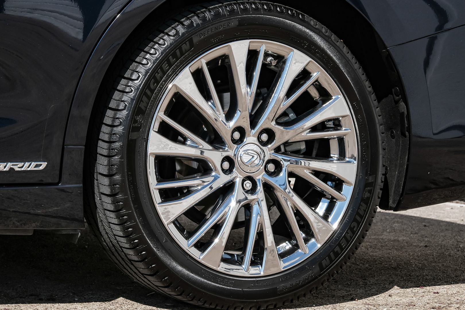 2021 Lexus ES 300h photo 57