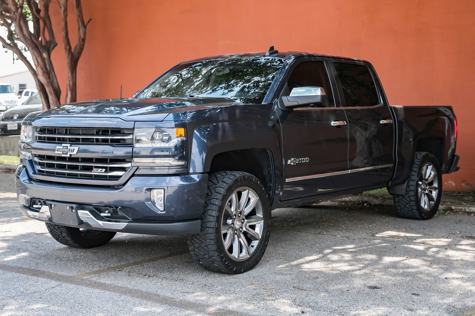 2018 Chevrolet Silverado 1500 LTZ Centennial Edition photo 2